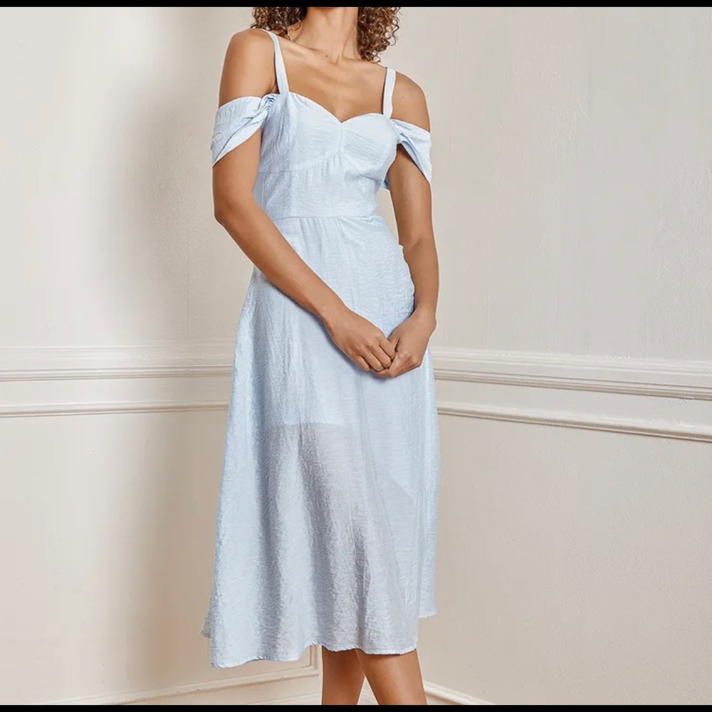 Lulu's Off Shoulder Dress (XS)